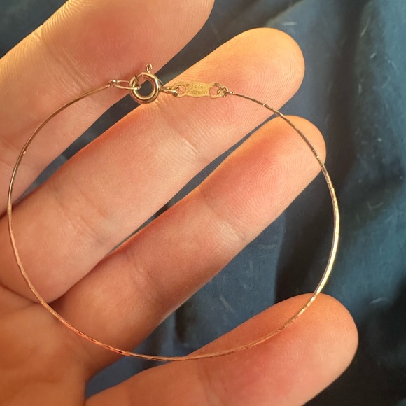 Catbird Threadbare Bangle - Picture 2 of 5